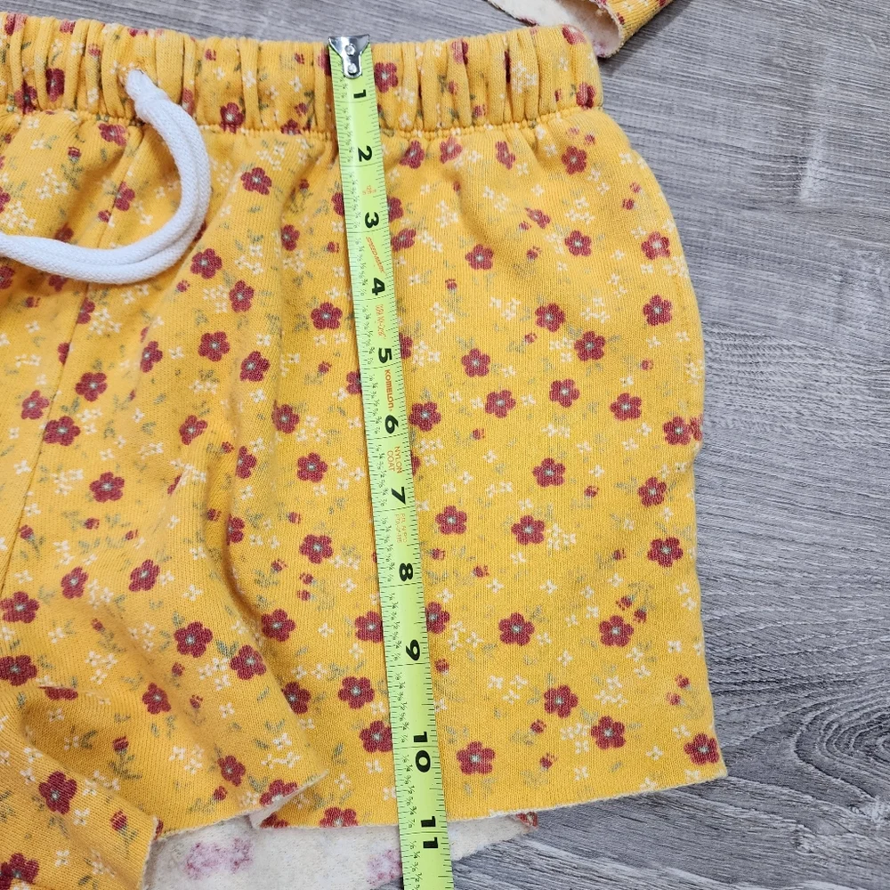 2 Pc COLSIE Yellow Red Flower Cut Off Cropped Sweatshirt & Sweat Shorts - Picture 12 of 13